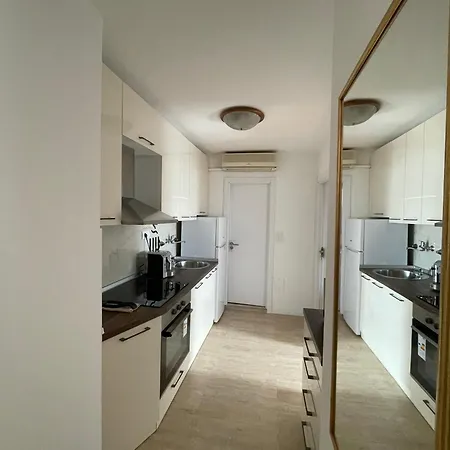 Bmm Lux Centar Belgrade