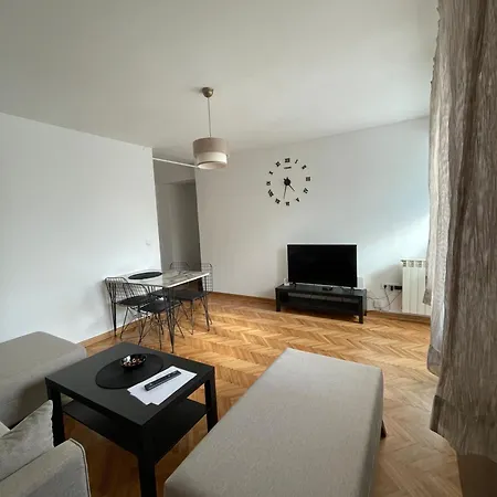 Apartment Bmm Lux Centar *