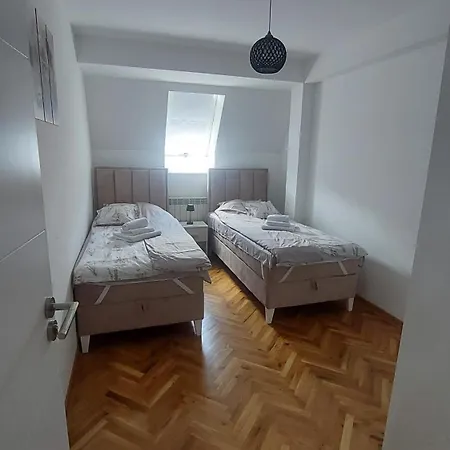 Apartment Bmm Lux Centar